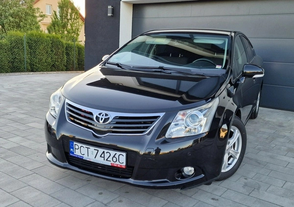 Toyota Avensis cena 31990 przebieg: 137158, rok produkcji 2010 z Skarszewy małe 407